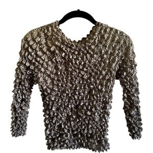 VINTAGE, WOMENS, SUPER STRETCHY, POPCORN PULLOVER TOP. GREY, LONG SLEEVE. OS